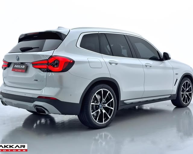 BMW X3 XDRIVE30E X LINE - Imagem 2