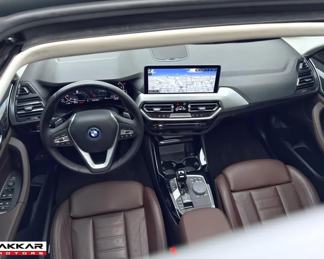 BMW X3 XDRIVE30E X LINE - Imagem 7