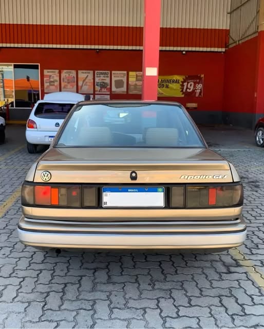 VOLKSWAGEN APOLLO - Imagem 12