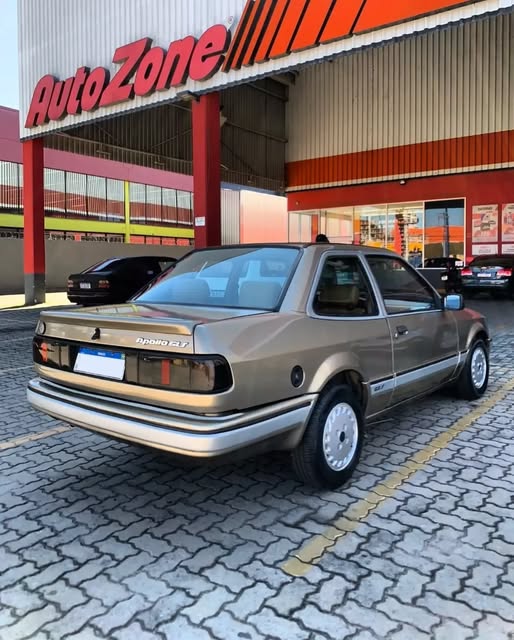 VOLKSWAGEN APOLLO - Imagem 7