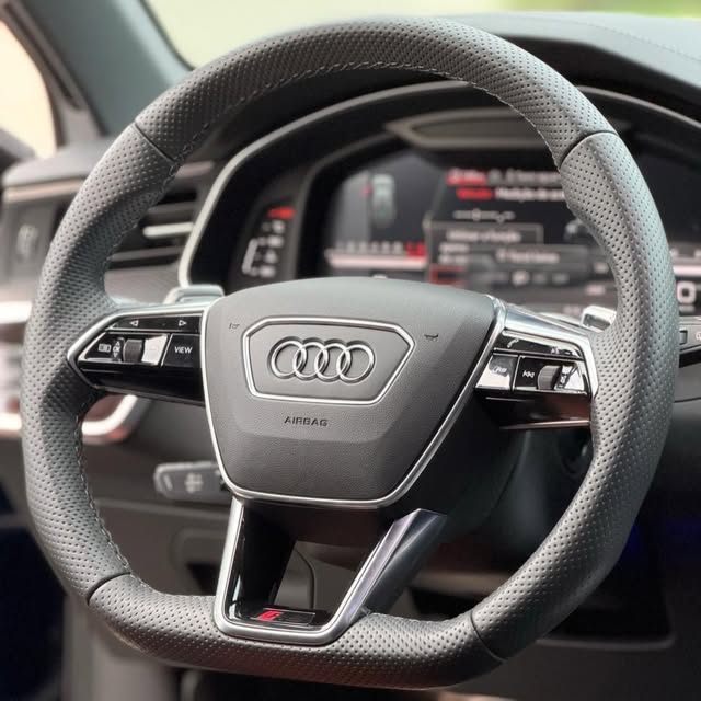 AUDI RS6 AVANT 4.0 TFSI QUATTRO BI-TURBO V8 - Imagem 4