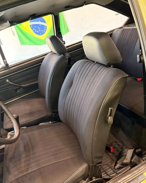 VOLKSWAGEN PASSAT LS - Imagem 4