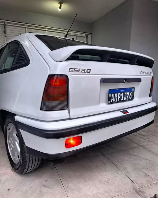 CHEVROLET KADETT GSI - Imagem 17