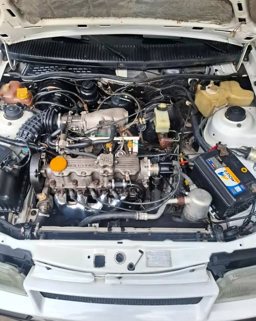CHEVROLET KADETT GSI - Imagem 20