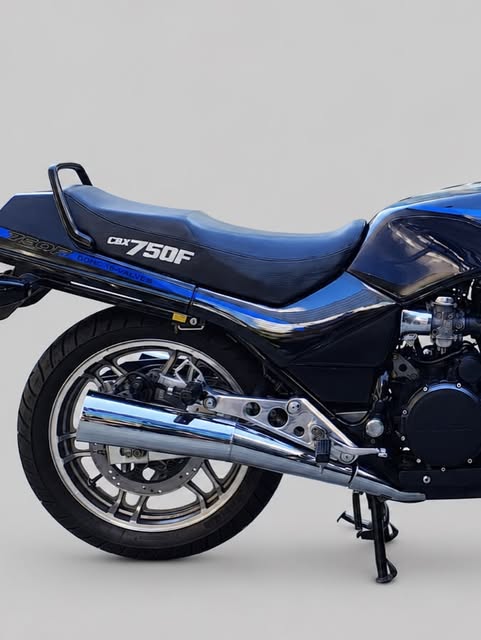 HONDA CBX 750 - Imagem 7