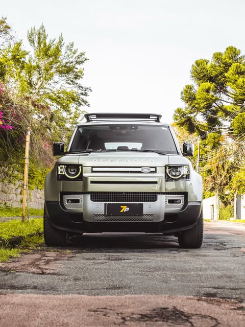 LAND ROVER DEFENDER 110 SE - Imagem 4