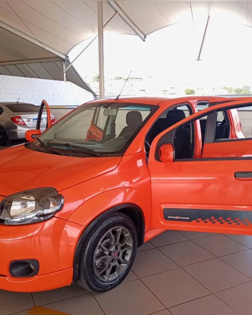 FIAT UNO SPORTING - Imagem 14