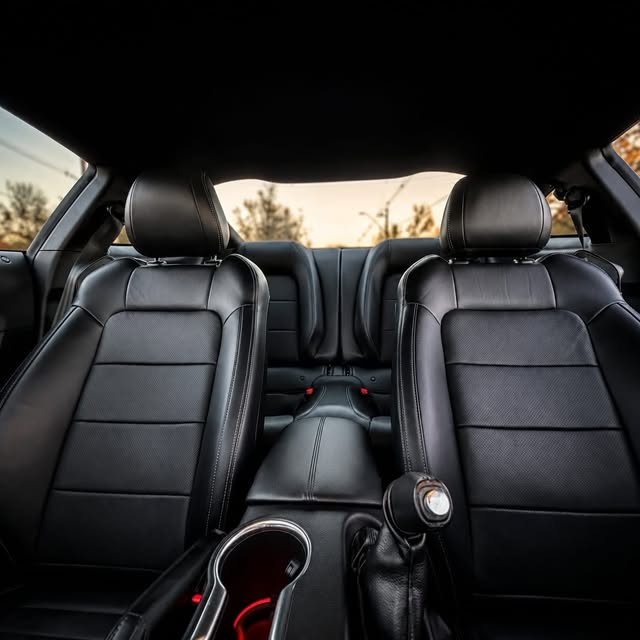 FORD MUSTANG - Imagem 13