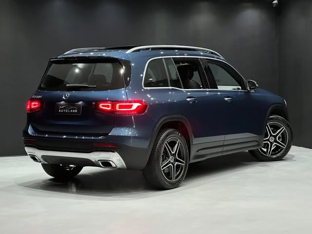 MERCEDES-BENZ GLB 200 1.3 CGI GASOLINA PROGRESSIVE 7-G DCT - Imagem 4