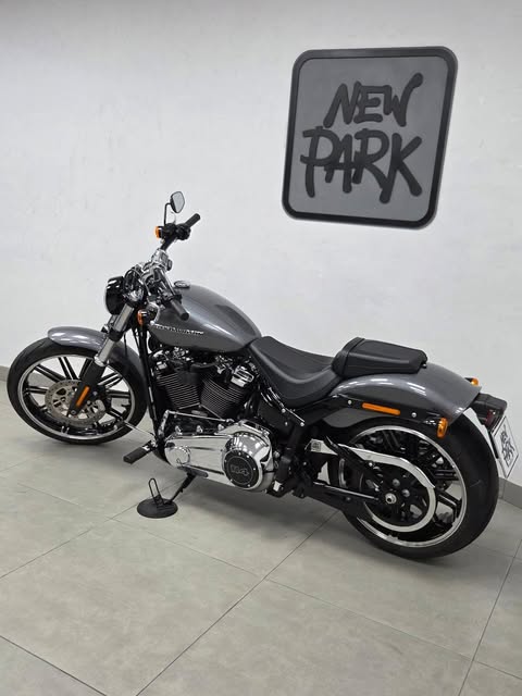 HARLEY-DAVIDSON SOFTAIL BREAKOUT - Imagem 12