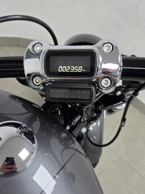 HARLEY-DAVIDSON SOFTAIL BREAKOUT - Imagem 15