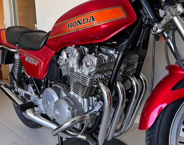 HONDA CB 750 FOUR - Imagem 3