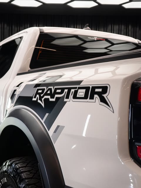 FORD RANGER RAPTOR - Imagem 13