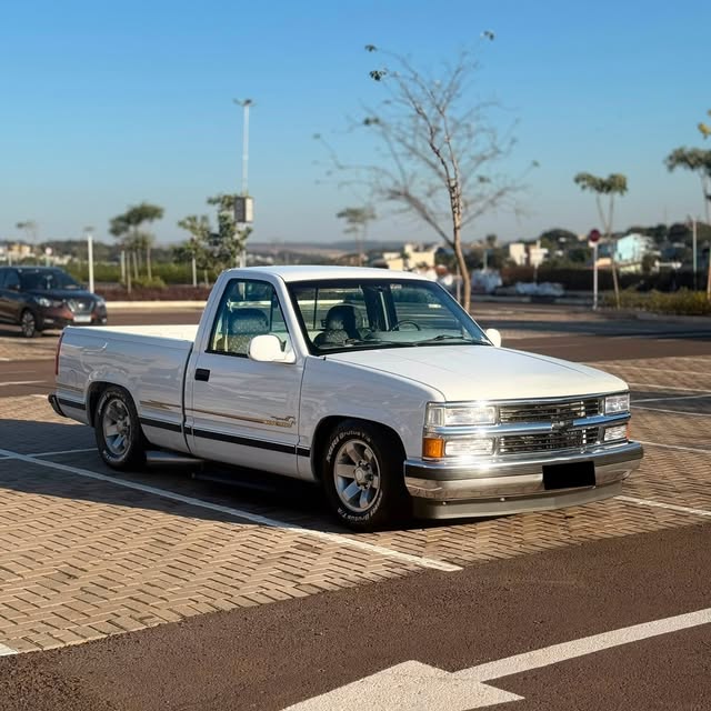 CHEVROLET SILVERADO - Imagem 3