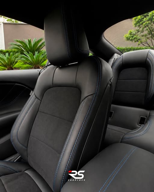 FORD MUSTANG DARK HORSE - Imagem 5