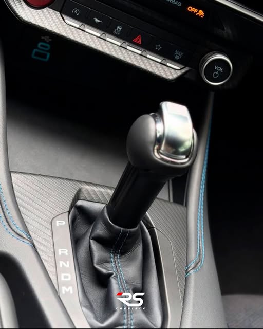 FORD MUSTANG DARK HORSE - Imagem 7
