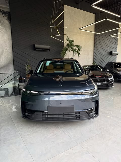 LEAPMOTOR C10 - Imagem 2