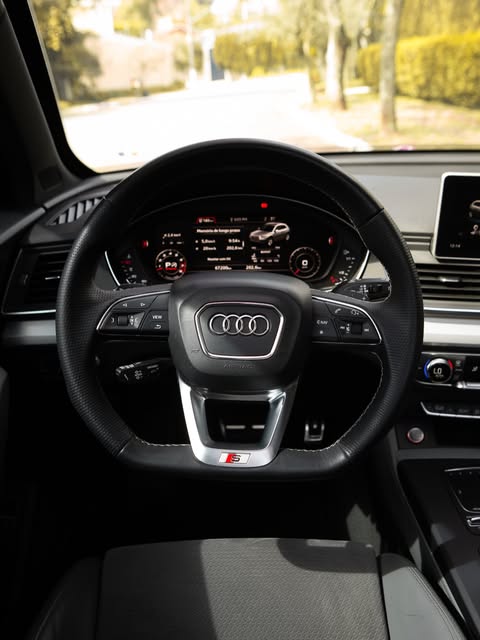 AUDI SQ5 - Imagem 13