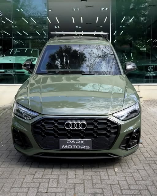 AUDI Q5 SPORTBACK S LINE BLACK - Imagem 3
