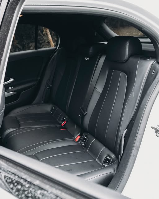 MERCEDES-BENZ A250 SPORT - Imagem 8