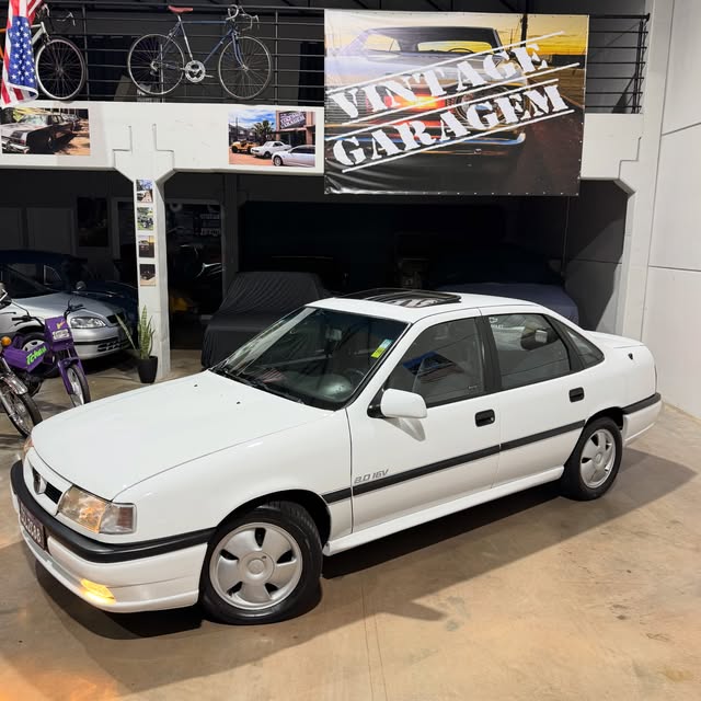 CHEVROLET VECTRA GSI - Imagem 18