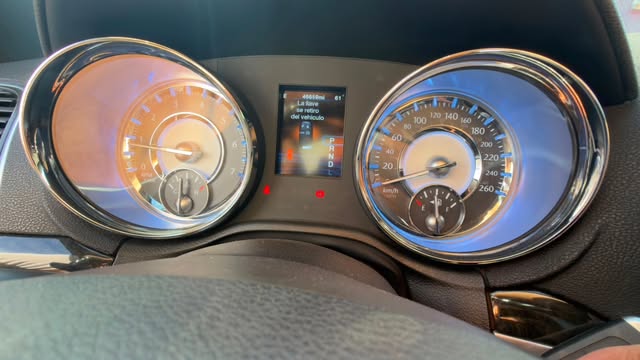 CHRYSLER 300C - Imagem 7