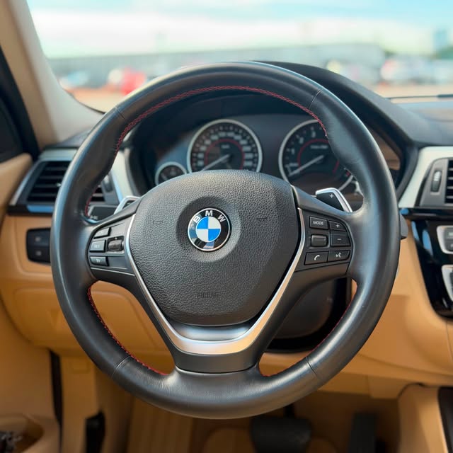 BMW 320I SPORT GP - Imagem 8