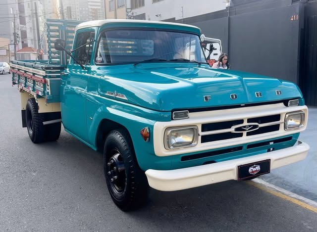 FORD F-350 - Imagem 1