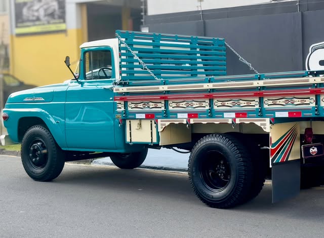 FORD F-350 - Imagem 7