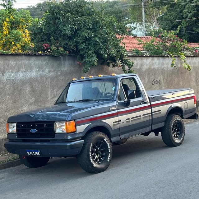 FORD F-1000 - Imagem 1
