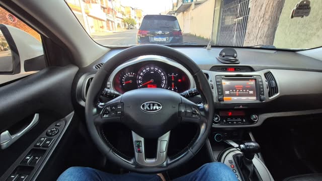 KIA SPORTAGE EX - Imagem 12