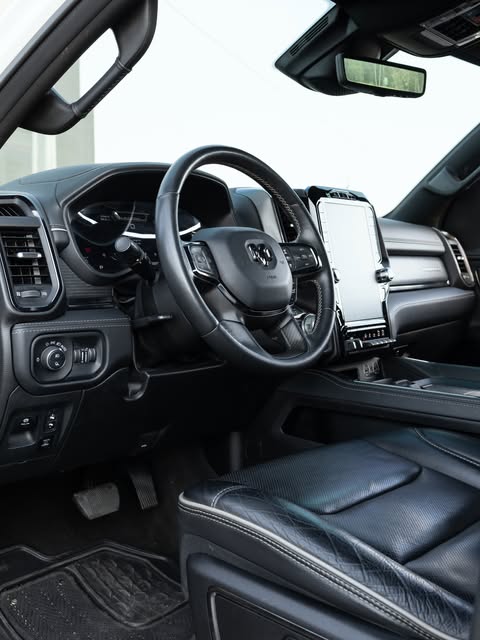 RAM 1500 LIMITED - Imagem 4