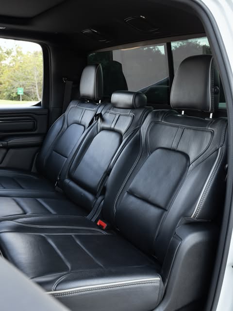 RAM 1500 LIMITED - Imagem 5