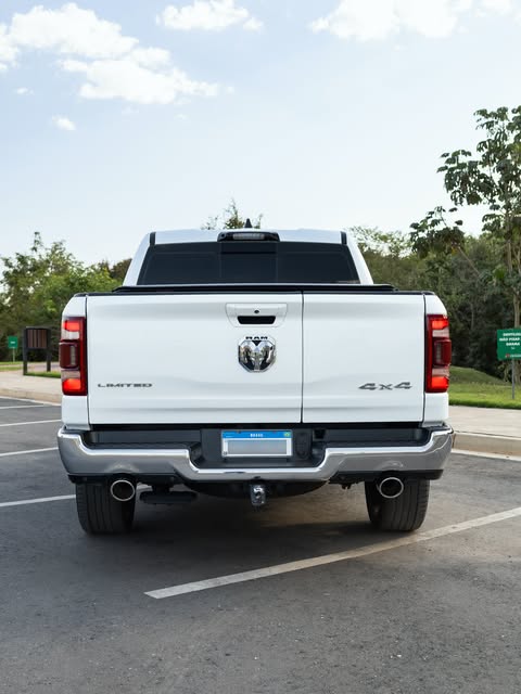 RAM 1500 LIMITED - Imagem 8