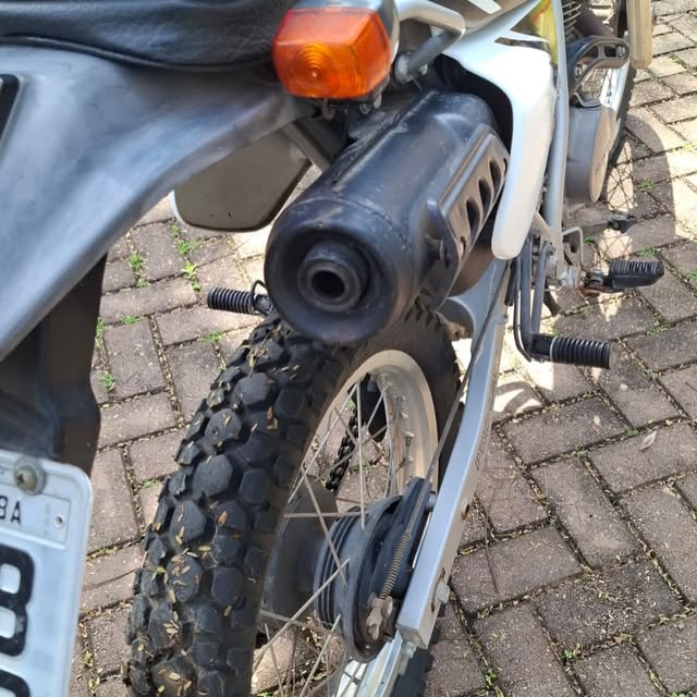 HONDA XR 200 R - Imagem 16