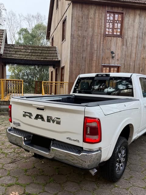 RAM 3500 LONGHORN - Imagem 13