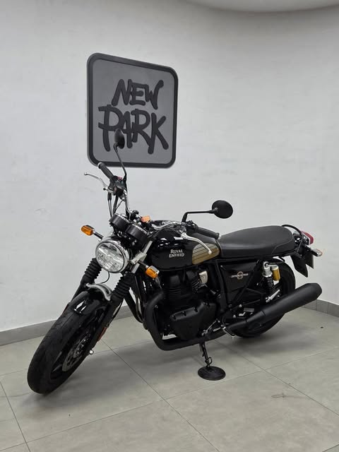 ROYAL ENFIELD INTERCEPTOR - Imagem 11