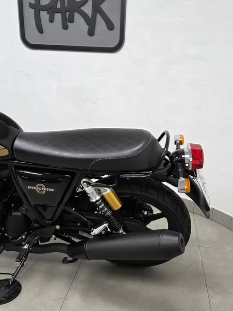 ROYAL ENFIELD INTERCEPTOR - Imagem 14