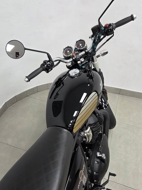ROYAL ENFIELD INTERCEPTOR - Imagem 8
