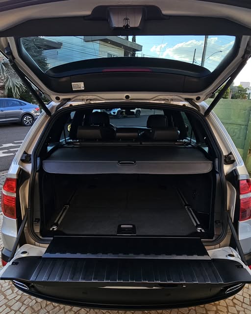 BMW X5 - Imagem 11