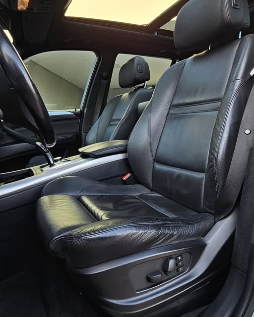 BMW X5 - Imagem 13