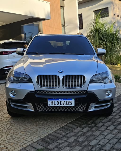 BMW X5 - Imagem 6