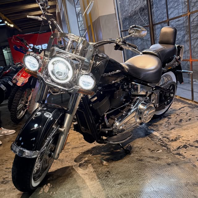 HARLEY-DAVIDSON SOFTAIL DELUXE - Imagem 6