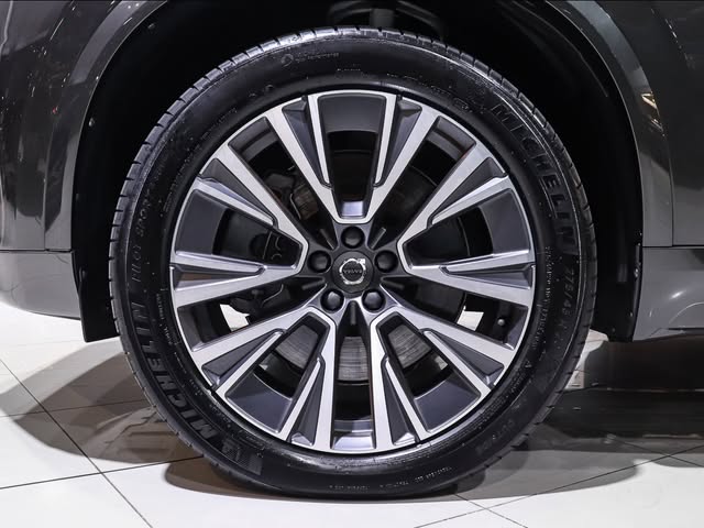 VOLVO XC90 T8 INSCRIPTION EXPRESSION - Imagem 4