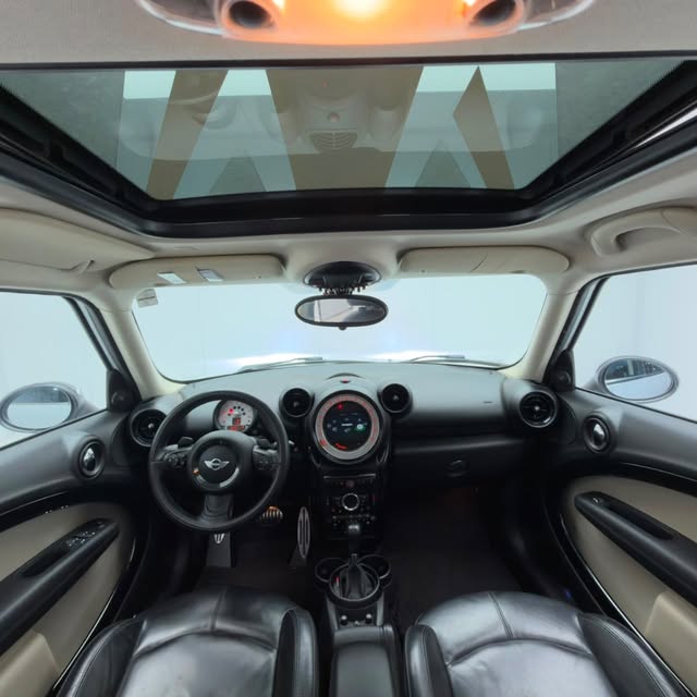 MINI COOPER COUNTRYMAN S ALL4 - Imagem 8