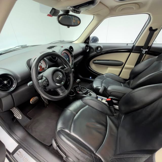 MINI COOPER COUNTRYMAN S ALL4 - Imagem 9