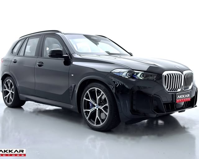 BMW X5 XDRIVE50E M SPORT - Imagem 4