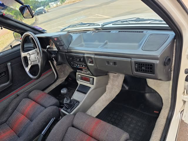 VOLKSWAGEN GOL GTI - Imagem 12