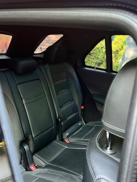 MERCEDES-BENZ GLE 53 AMG - Imagem 19