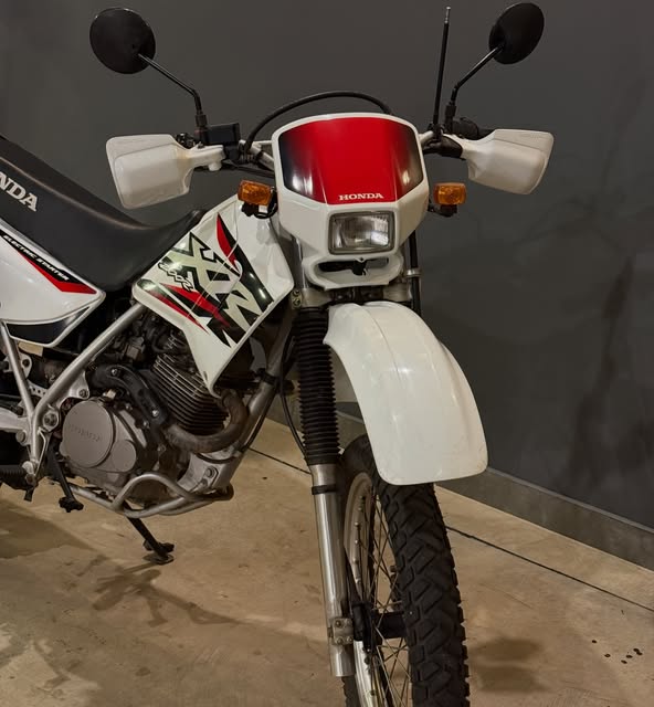 HONDA XR 200 - Imagem 5